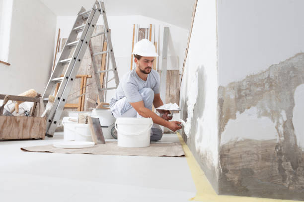 Best Water Damage & Mold Remediation  in Flower Hill, NY